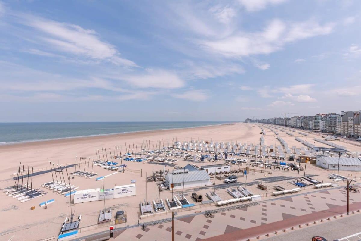 Stunning Studio With Sea-View And Terrace Lejlighed Knokke-Heist Eksteriør billede
